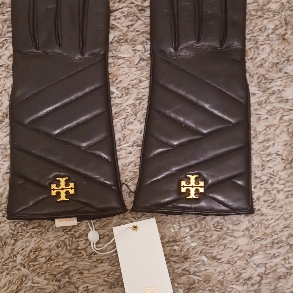 Kira chevron gloves